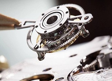 哈尔滨劳力士表维修机芯多少钱